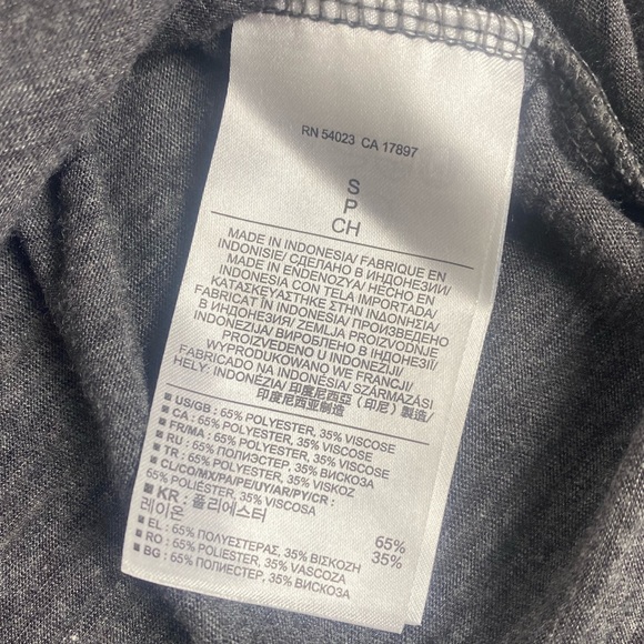 Banana Republic Gray Shimmery Blouse Size Small - Picture 8 of 8